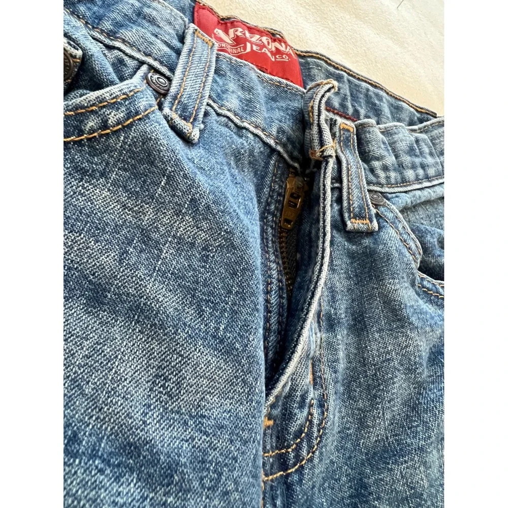 Arizona Jeans Co discover enduring
